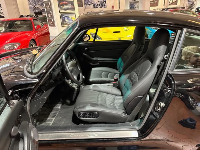 Porsche 911 for sale | PORSCHE 993 4S WLS 3.8 da 300CV X51 da telaio - Service book - Image 8