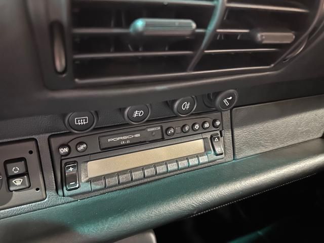 Porsche 911 for sale | PORSCHE 993 4S WLS 3.8 da 300CV X51 da telaio - Service book - Image 27