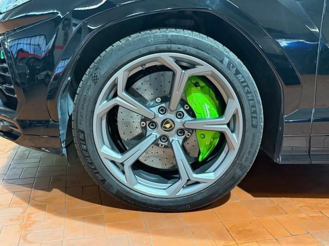 Lamborghini Urus for sale | LAMBORGHINI Urus 4.0 Uff.Italia Pelle Terra Asia -Tetto-Unico prop. - Image 44