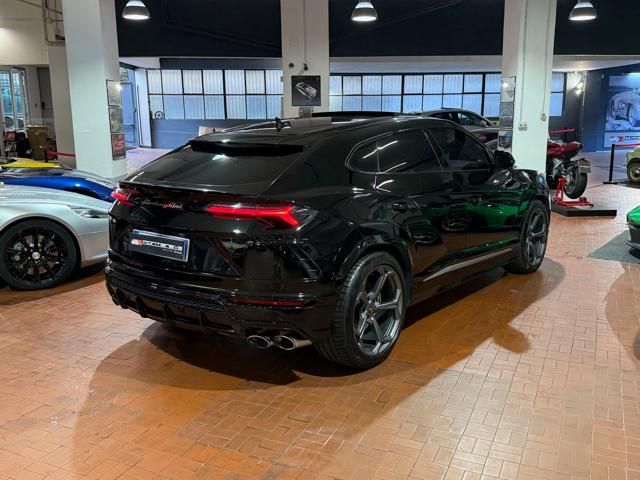 Lamborghini Urus for sale | LAMBORGHINI Urus 4.0 Uff.Italia Pelle Terra Asia -Tetto-Unico prop. - Image 23