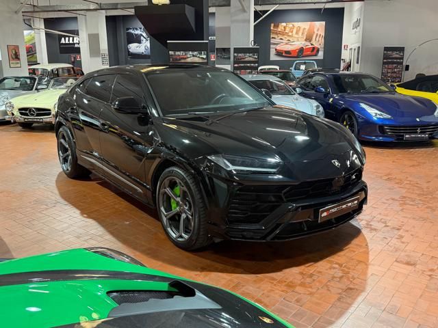 Lamborghini Urus for sale | LAMBORGHINI Urus 4.0 Uff.Italia Pelle Terra Asia -Tetto-Unico prop. - Image 33