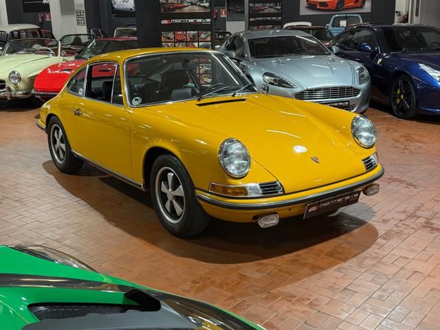 Porsche 911 for sale | PORSCHE 911 2.0 E Restauro Totale Porsche Milano - Image 45