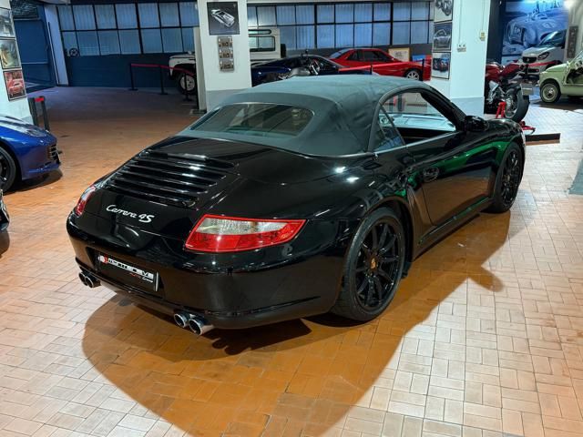 Porsche 911 for sale | PORSCHE 911 Carrera 4S Cabriolet Manuale Tagliandata - Image 16