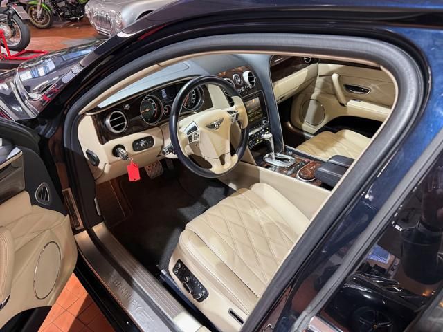 Bentley Flying Spur for sale | BENTLEY Flying Spur 4.0 V8 500CV Mulliner/Tagliandi Bentley/Tetto/Led - Image 7