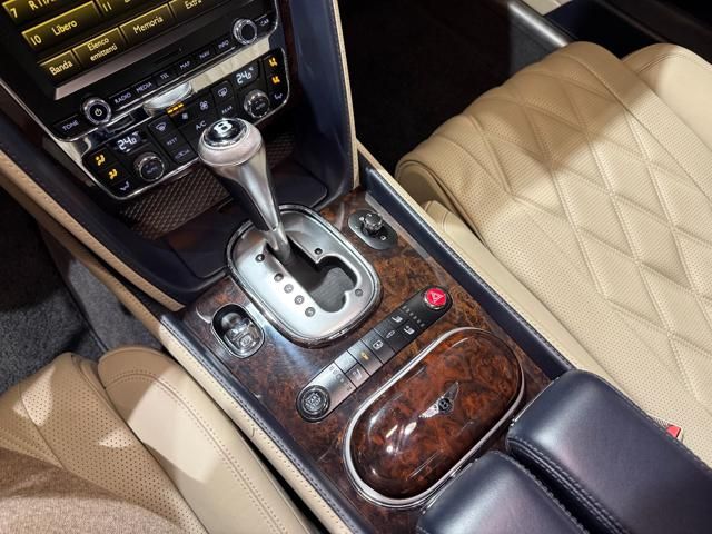 Bentley Flying Spur for sale | BENTLEY Flying Spur 4.0 V8 500CV Mulliner/Tagliandi Bentley/Tetto/Led - Image 12
