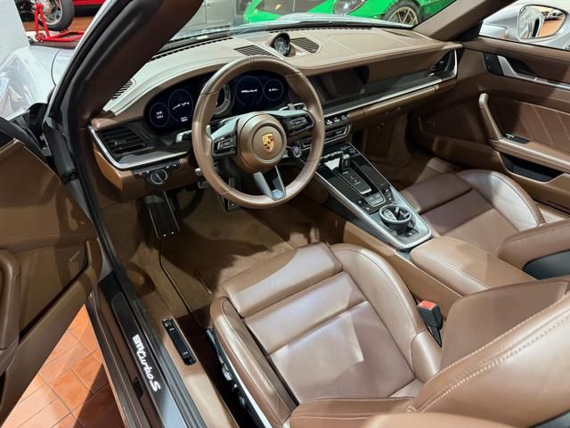 Porsche 911 for sale | PORSCHE 911 Turbo S Cabriolet -Pelle Marrone-Capote Marrone - Image 29