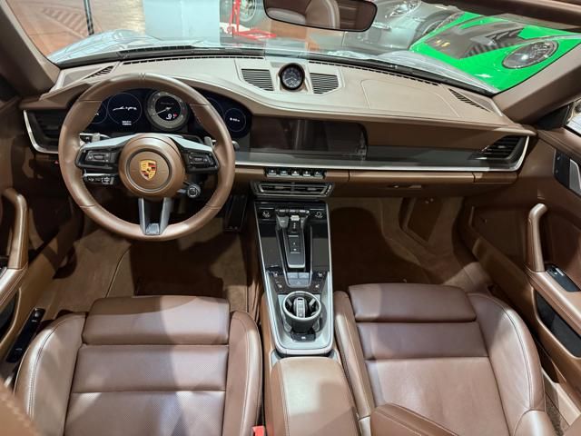 Porsche 911 for sale | PORSCHE 911 Turbo S Cabriolet -Pelle Marrone-Capote Marrone - Image 12