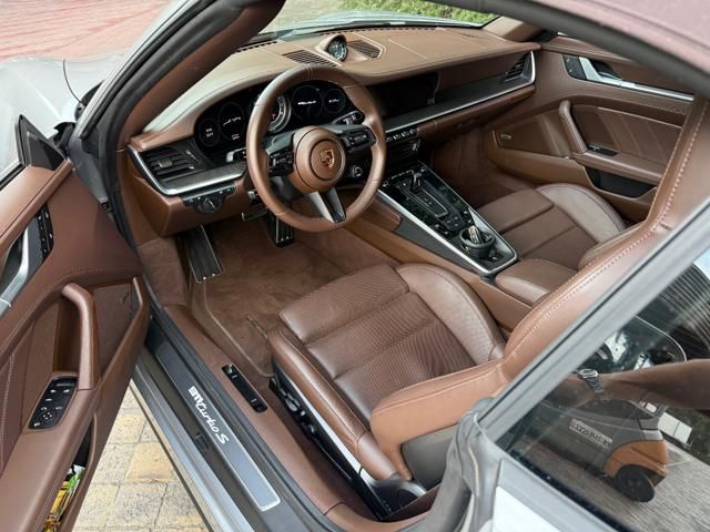 Porsche 911 for sale | PORSCHE 992 Turbo S Cabriolet -Pelle Marrone-Capote Marrone - Image 74