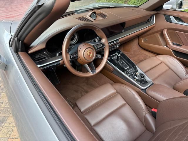 Porsche 911 for sale | PORSCHE 992 Turbo S Cabriolet -Pelle Marrone-Capote Marrone - Image 73