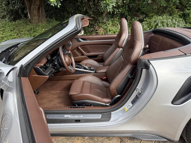 Porsche 911 for sale | PORSCHE 992 Turbo S Cabriolet -Pelle Marrone-Capote Marrone - Image 84