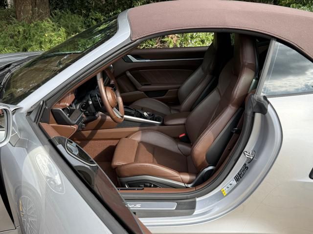 Porsche 911 for sale | PORSCHE 992 Turbo S Cabriolet -Pelle Marrone-Capote Marrone - Image 81