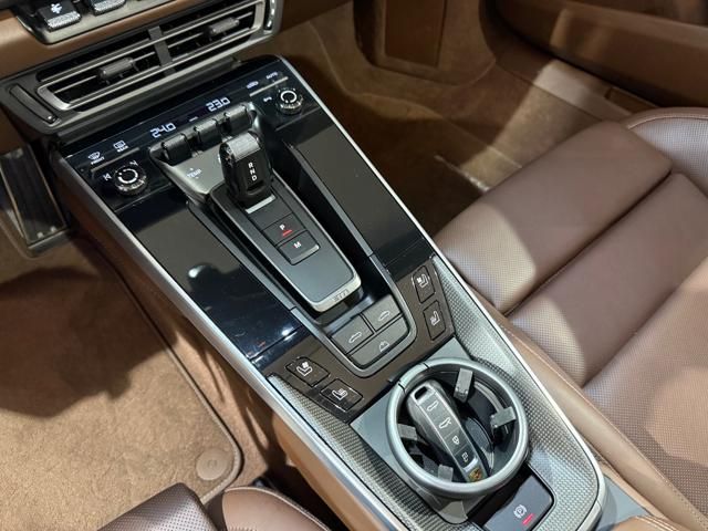 Porsche 911 for sale | PORSCHE 992 Turbo S Cabriolet -Pelle Marrone-Capote Marrone - Image 13