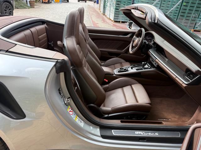 Porsche 911 for sale | PORSCHE 992 Turbo S Cabriolet -Pelle Marrone-Capote Marrone - Image 89