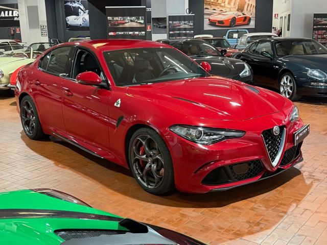 Alfa Romeo Giulia (952) for sale | ALFA ROMEO Giulia 2.9 T V6 Quadrifoglio MANUALE