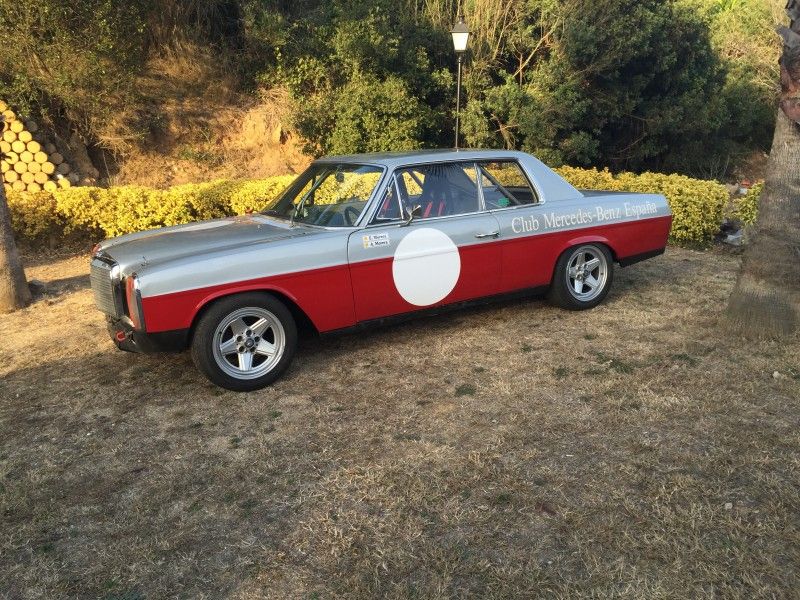 Mercedes-Benz W114/W115 (/8) for sale | Mercedes-Benz 250 C