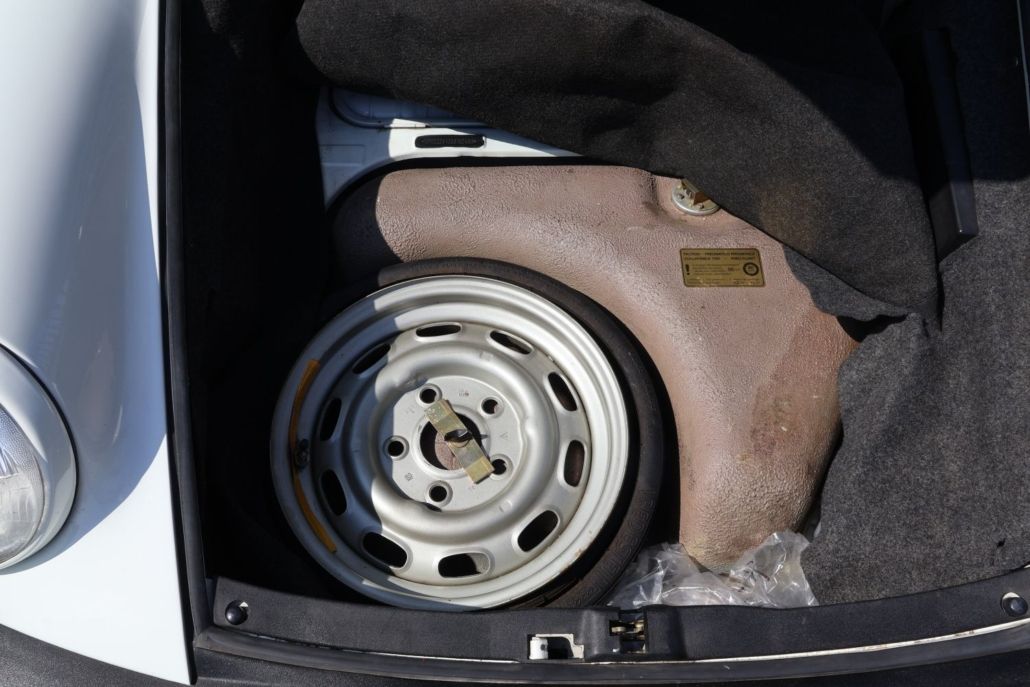 Porsche 911 for sale | Porsche 911 SC coupé - Image 35