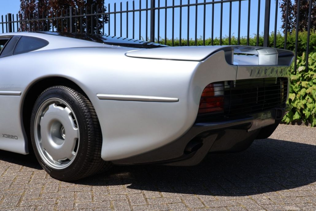 Jaguar XJ220 for sale | Jaguar XJ220 - Image 40