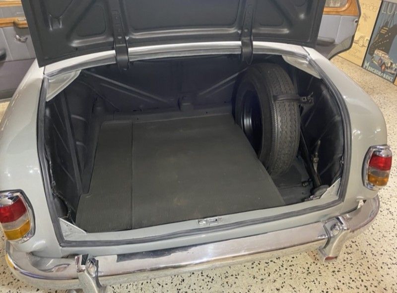 Mercedes-Benz Ponton for sale | Mercedes-Benz 220 S Ponton - 1959 - Image 8