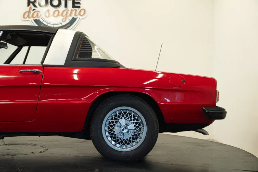 Alfa Romeo Spider (105/115) for sale | 1972 ALFA ROMEO DUETTO SPIDER CODA TRONCA - Image 13