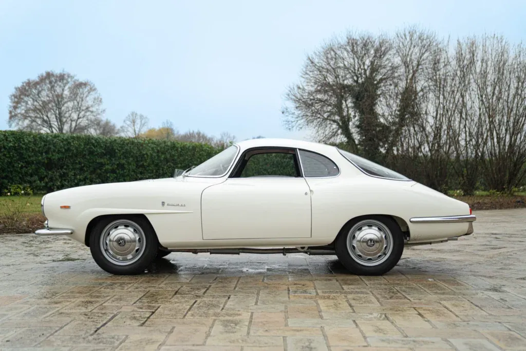 Alfa Romeo Giulietta (750/101) for sale | 1964 ALFA ROMEO GIULIA 1.6 SS BERTONE - Image 4