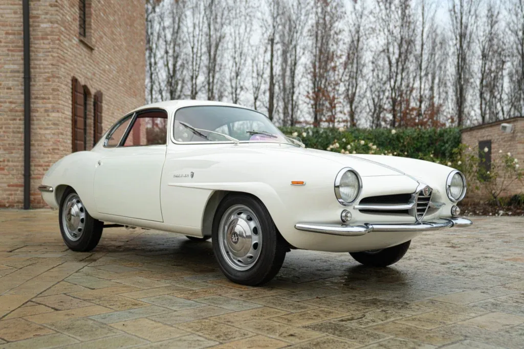 Alfa Romeo Giulietta (750/101) for sale | 1964 ALFA ROMEO GIULIA 1.6 SS BERTONE - Image 2