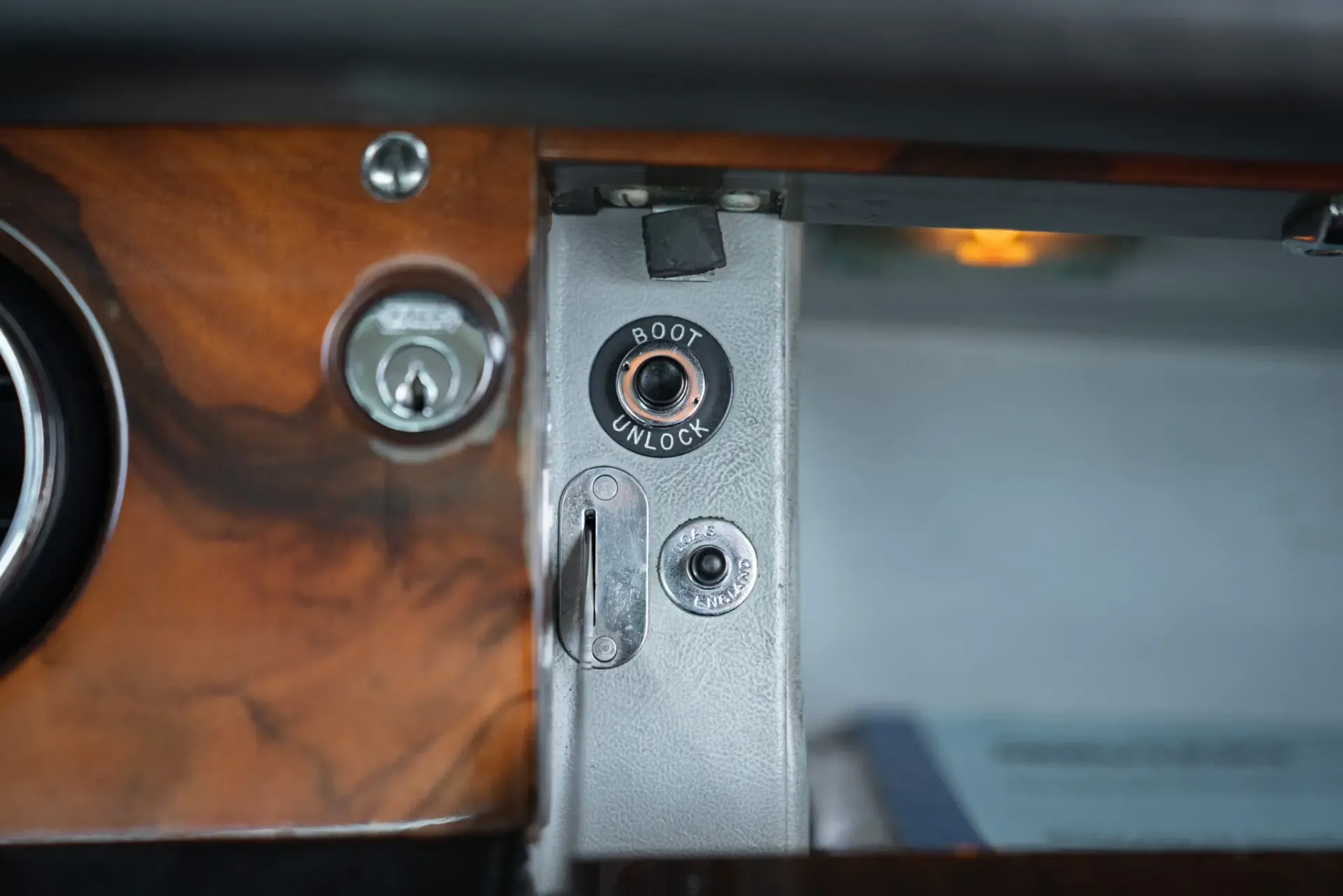 Bentley T-Series for sale | 1975 BENTLEY T-SERIES - Image 56