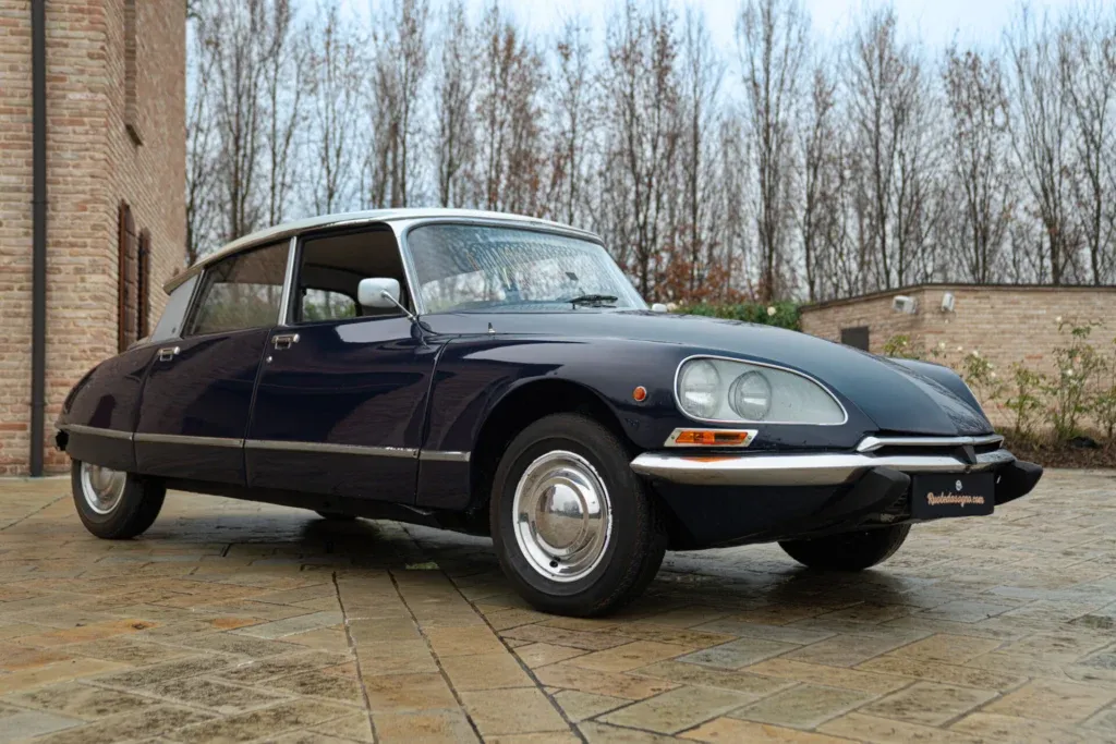Citroën DS/ID for sale | 1972 CITROEN DS 20 - Image 2
