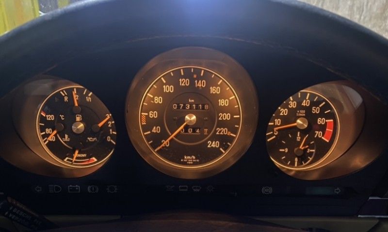 Mercedes-Benz SL for sale | Mercedes-Benz SL 500. ( 73.000km ) - 1985 - Image 9