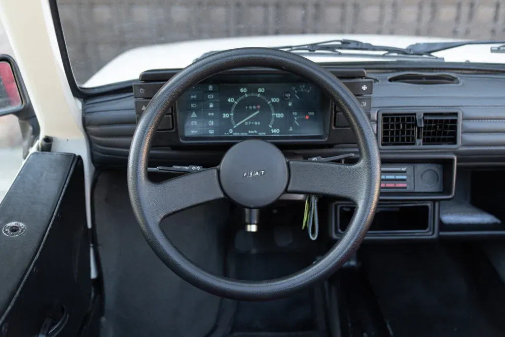 Fiat 126 for sale | 1992 FIAT 126 POP 2000 CABRIOLET - Image 41