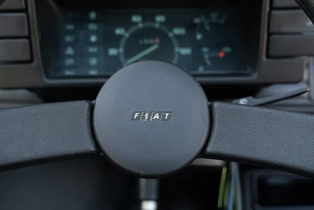 Fiat 126 for sale | 1992 FIAT 126 POP 2000 CABRIOLET - Image 42