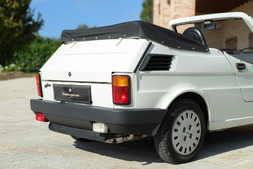 Fiat 126 for sale | 1992 FIAT 126 POP 2000 CABRIOLET - Image 30