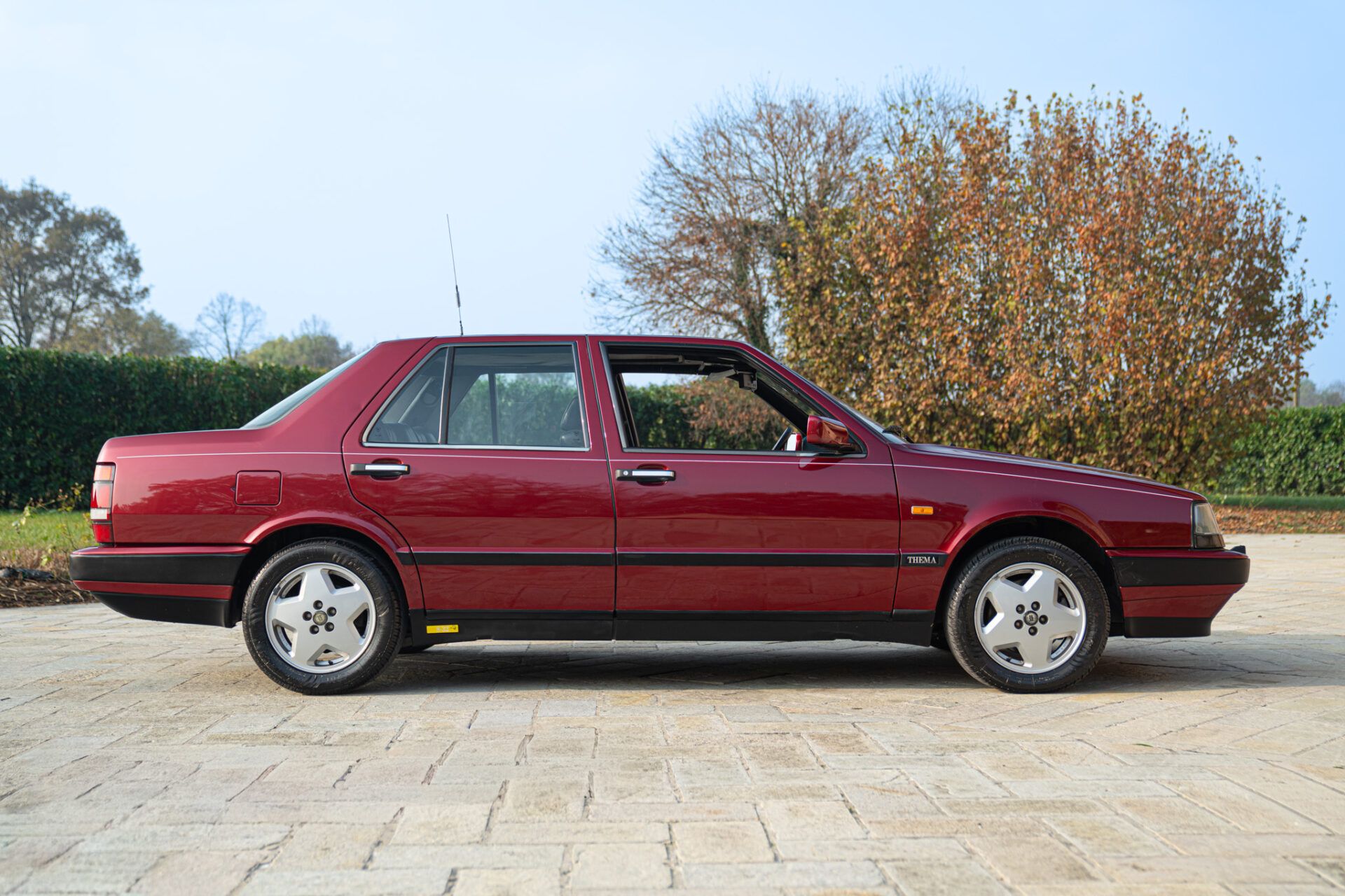 Lancia Thema for sale | 1989 LANCIA THEMA 8.32 - Image 5