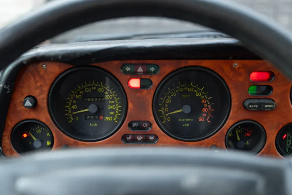 Lancia Thema for sale | 1989 LANCIA THEMA 8.32 - Image 46