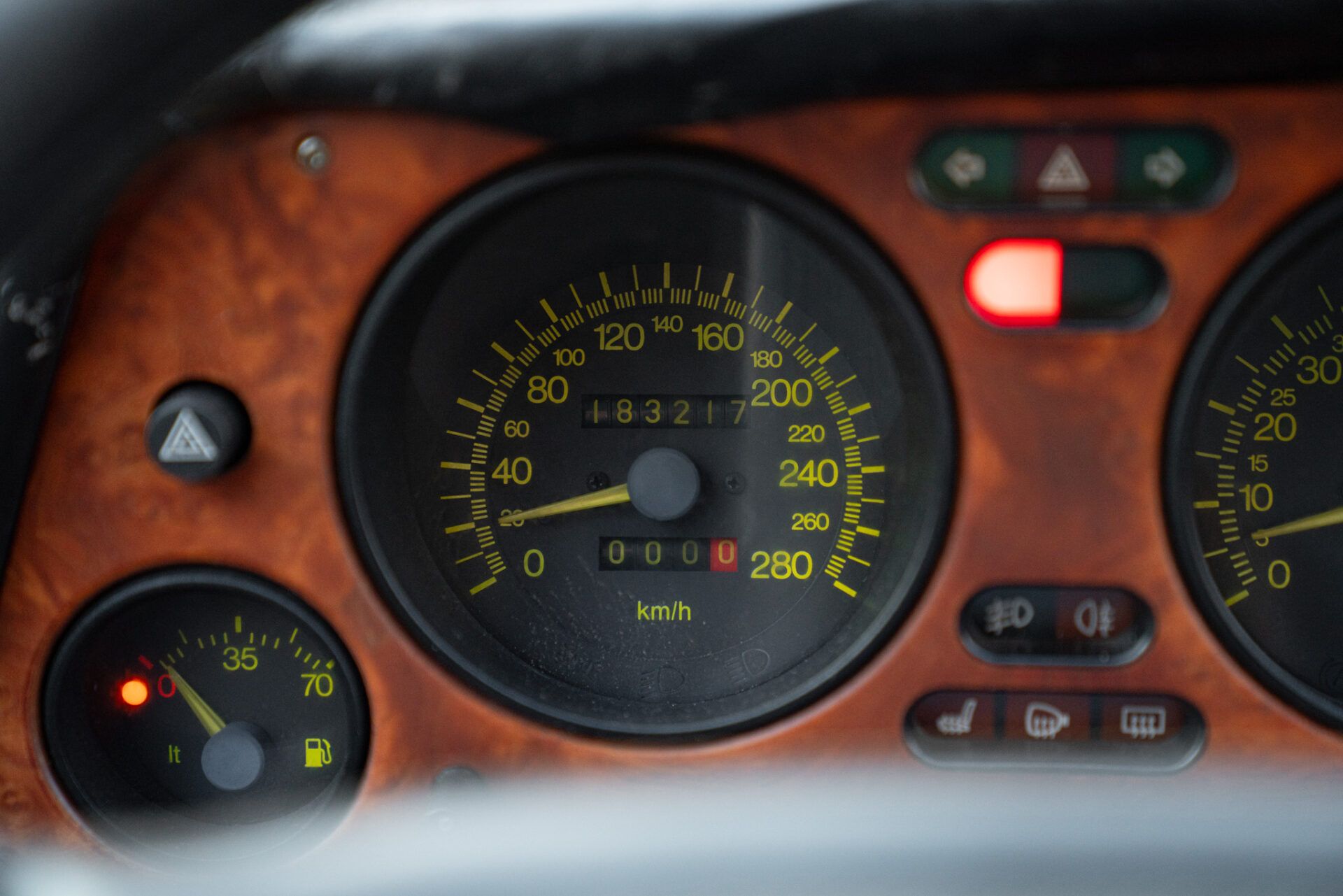 Lancia Thema for sale | 1989 LANCIA THEMA 8.32 - Image 47