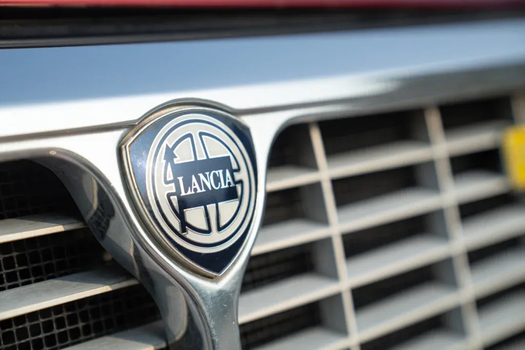 Lancia Thema for sale | 1989 LANCIA THEMA 8.32 - Image 14