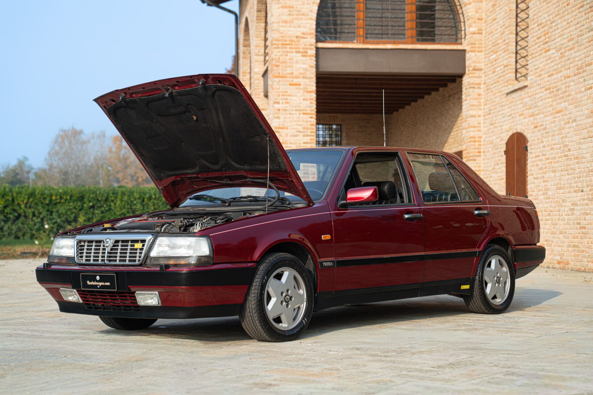 Lancia Thema for sale | 1989 LANCIA THEMA 8.32 - Image 48