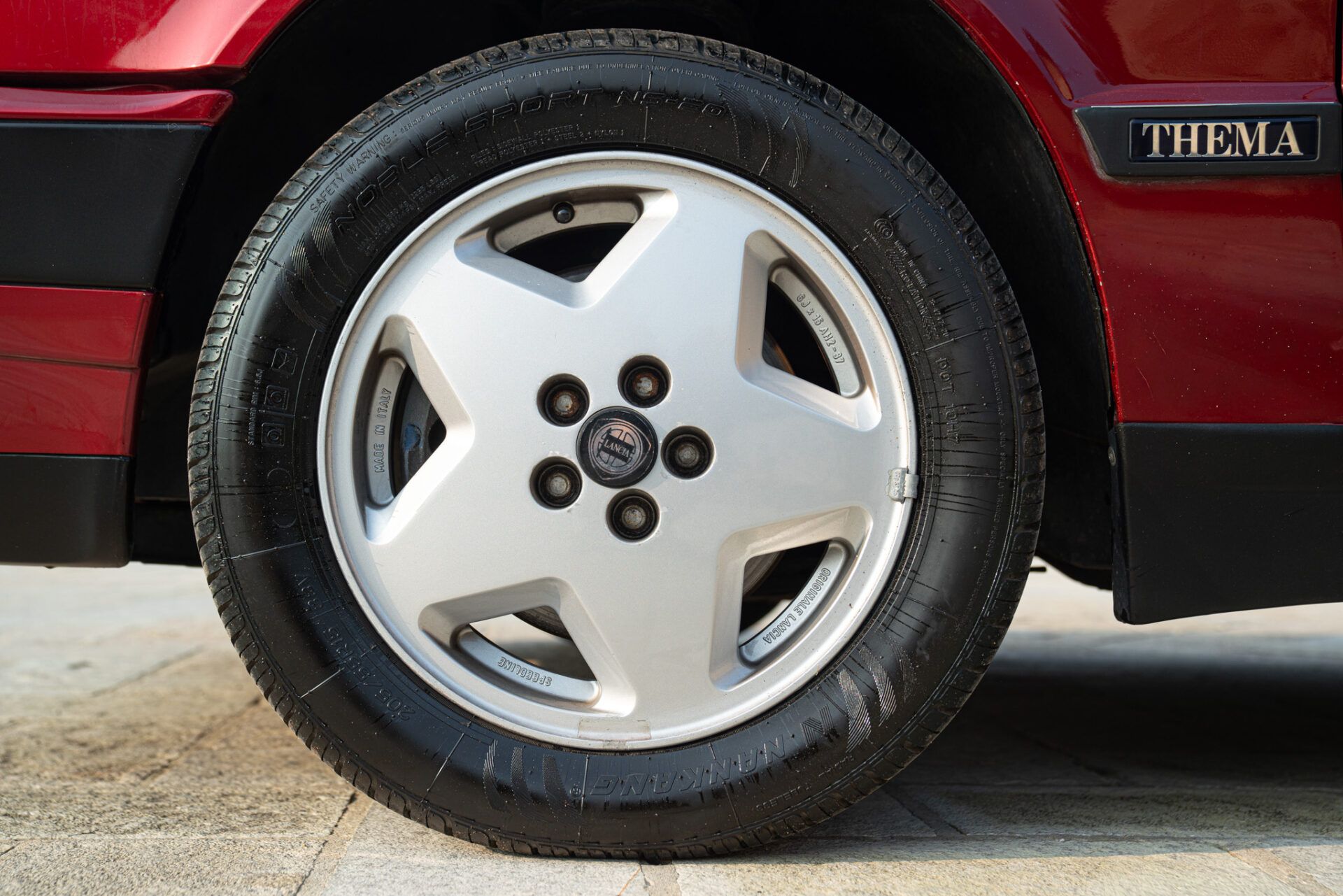 Lancia Thema for sale | 1989 LANCIA THEMA 8.32 - Image 21