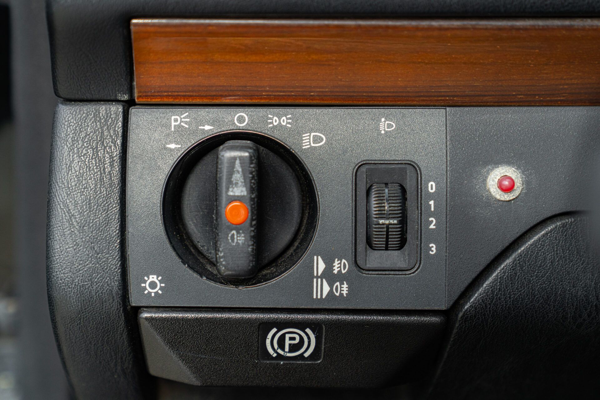 Mercedes-Benz E-Class for sale | 1990 MERCEDES-BENZ CE 200 COUPE’ - Image 35