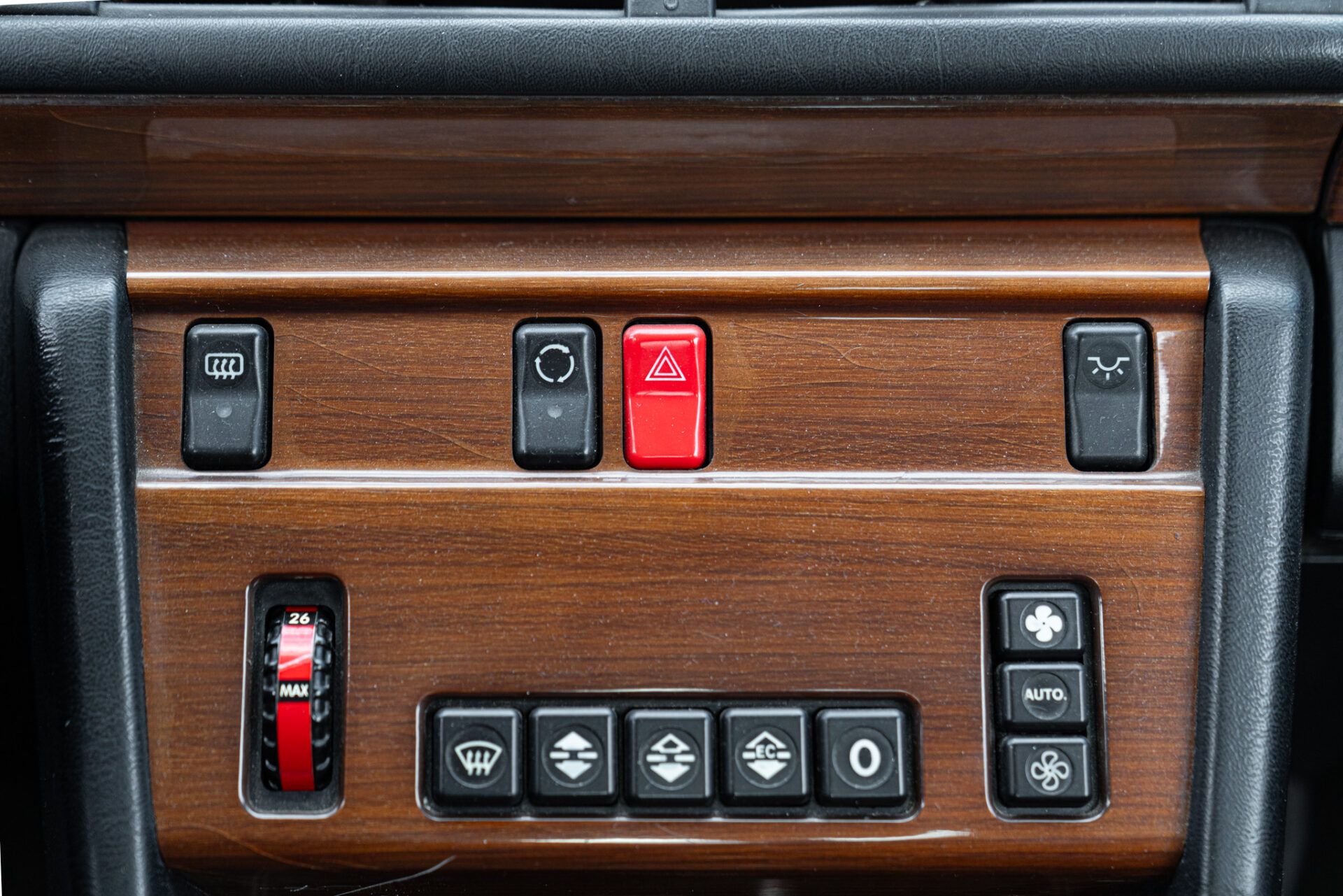 Mercedes-Benz E-Class for sale | 1990 MERCEDES-BENZ CE 200 COUPE’ - Image 37