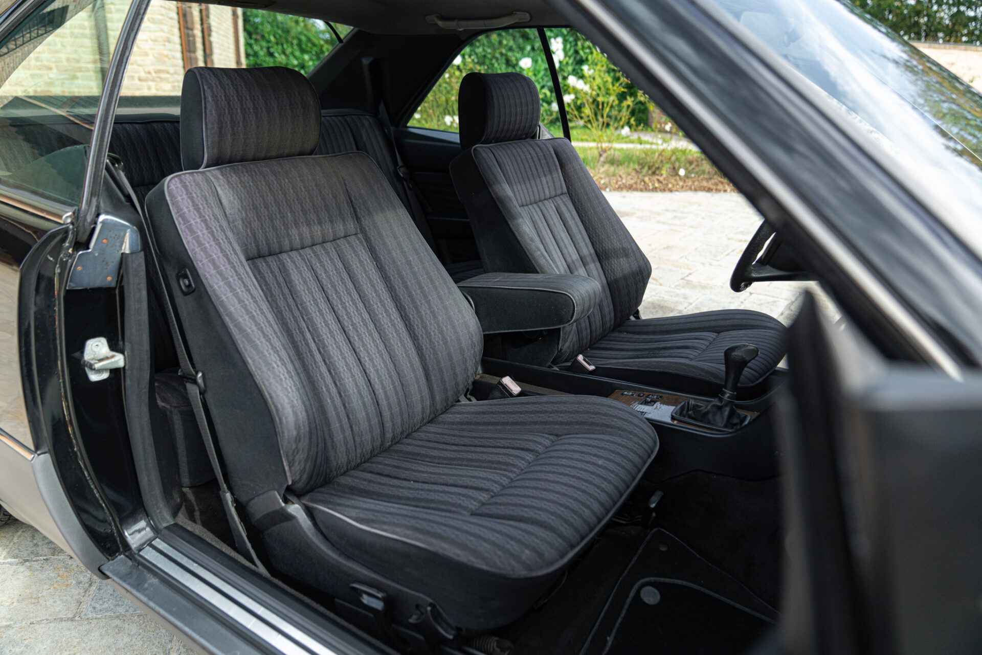 Mercedes-Benz E-Class for sale | 1990 MERCEDES-BENZ CE 200 COUPE’ - Image 26