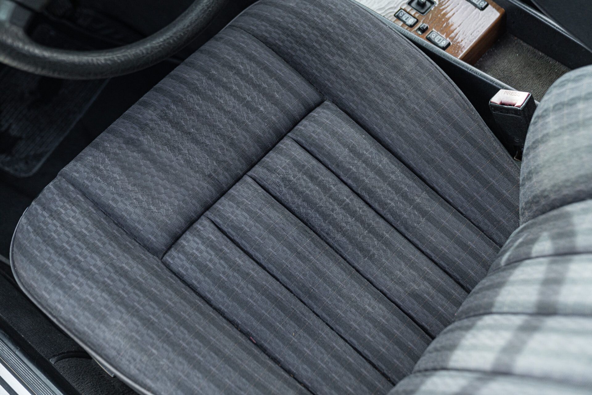 Mercedes-Benz E-Class for sale | 1990 MERCEDES-BENZ CE 200 COUPE’ - Image 28