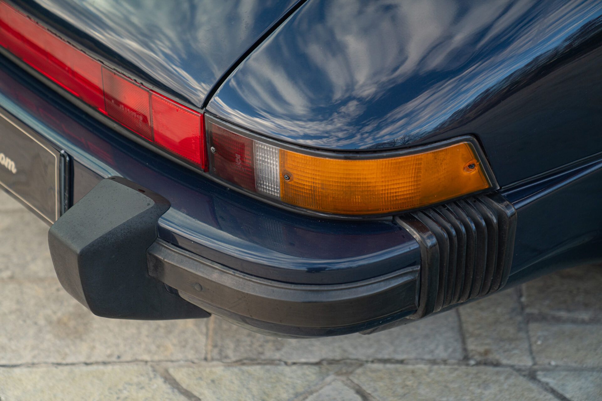 Porsche 911 for sale | 1989 PORSCHE 911 CARRERA 3.2 G50 CABRIOLET - Image 24