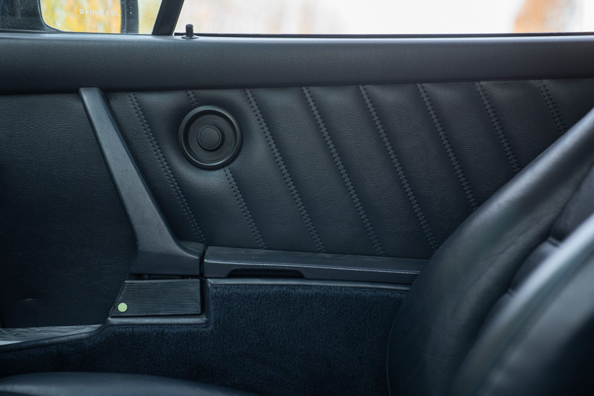 Porsche 911 for sale | 1989 PORSCHE 911 CARRERA 3.2 G50 CABRIOLET - Image 32