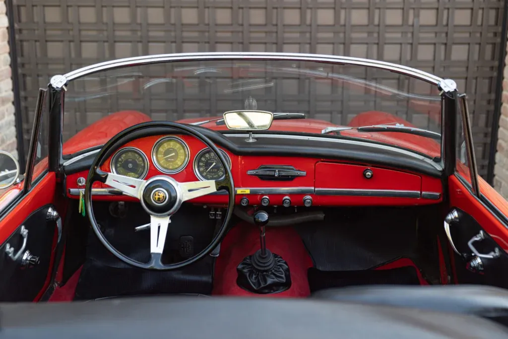 Alfa Romeo Giulia Spider for sale | 1964 Alfa Romeo Giulia Spider - Image 41