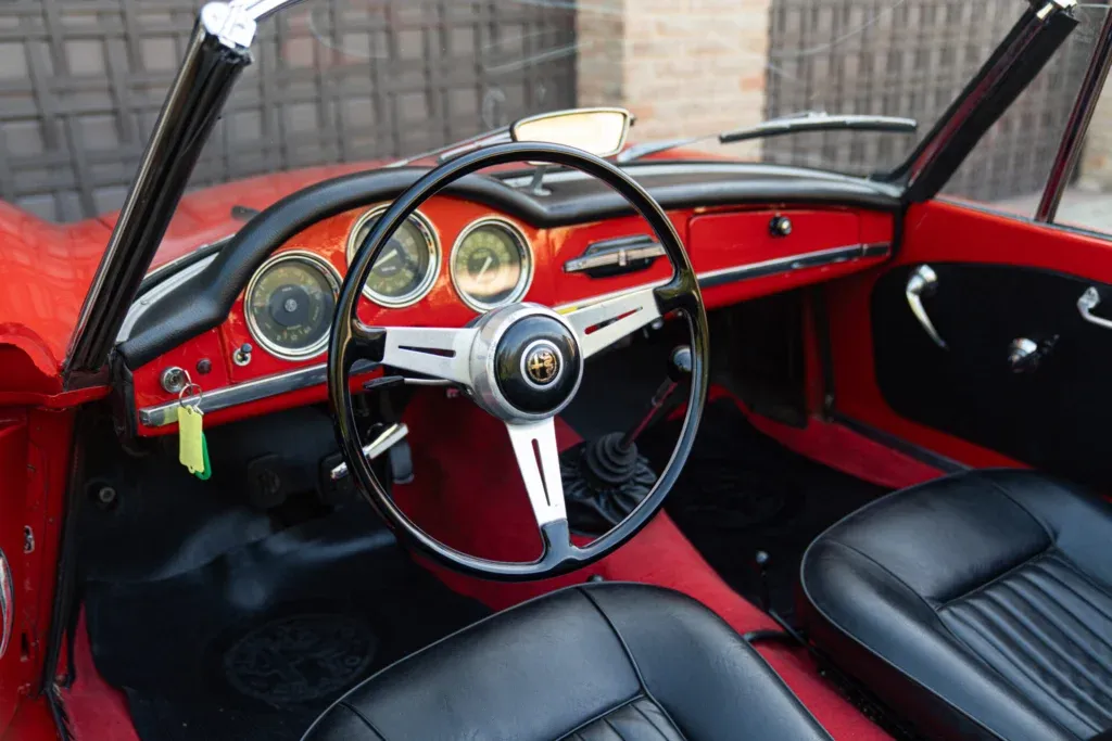Alfa Romeo Giulia Spider for sale | 1964 Alfa Romeo Giulia Spider - Image 46