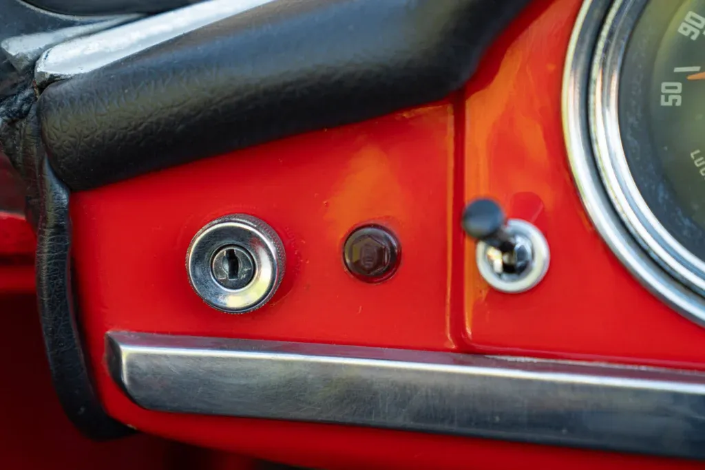 Alfa Romeo Giulia Spider for sale | 1964 Alfa Romeo Giulia Spider - Image 50