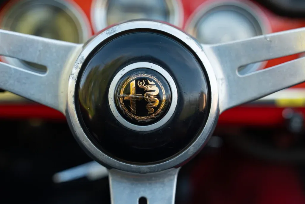 Alfa Romeo Giulia Spider for sale | 1964 Alfa Romeo Giulia Spider - Image 59