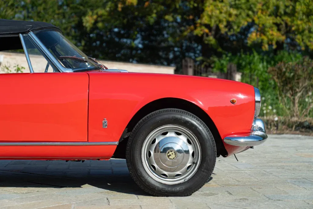 Alfa Romeo Giulia Spider for sale | 1964 Alfa Romeo Giulia Spider - Image 33