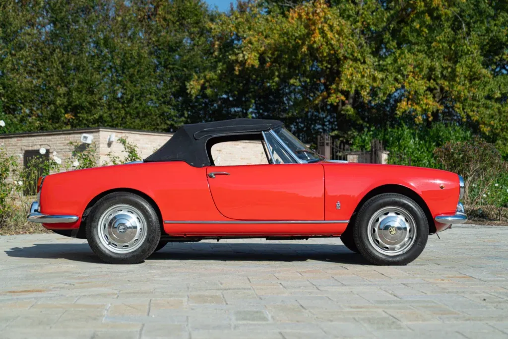 Alfa Romeo Giulia Spider for sale | 1964 Alfa Romeo Giulia Spider - Image 8