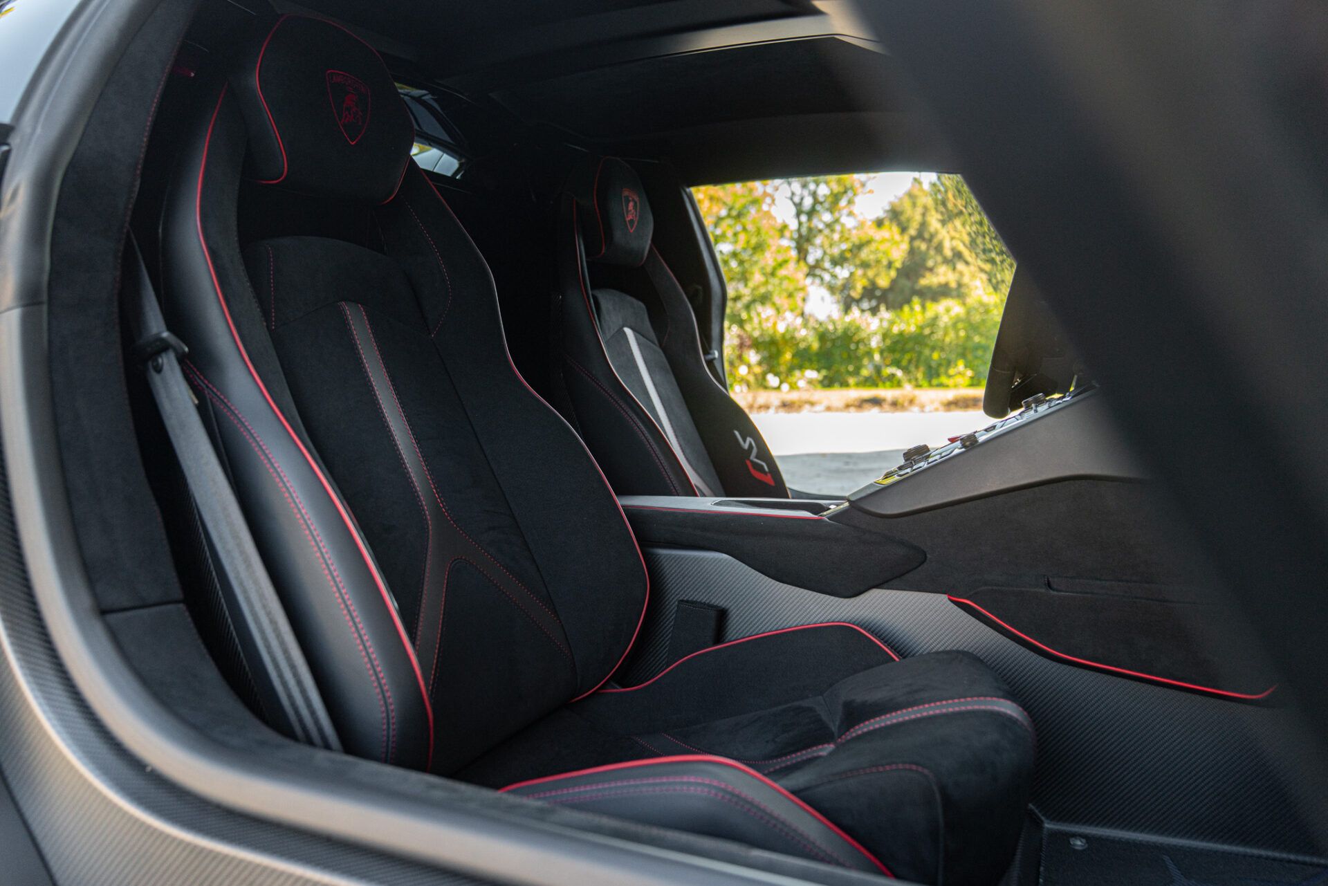 Lamborghini Aventador for sale | 2021 LAMBORGHINI AVENTADOR SVJ ROADSTER - Image 39